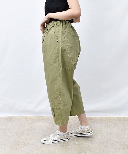 10 ベージュ