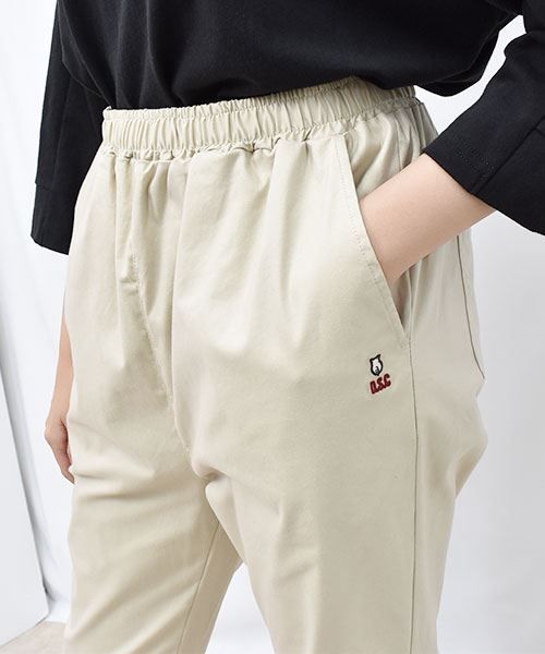 10 ベージュ