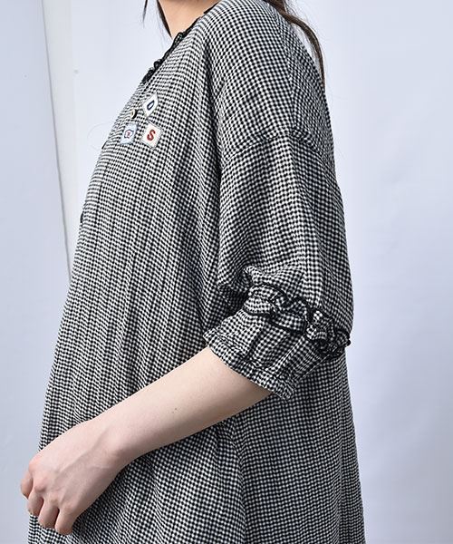 02 ブラック