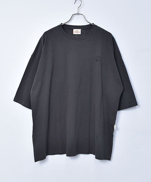 32 チャコールグレー