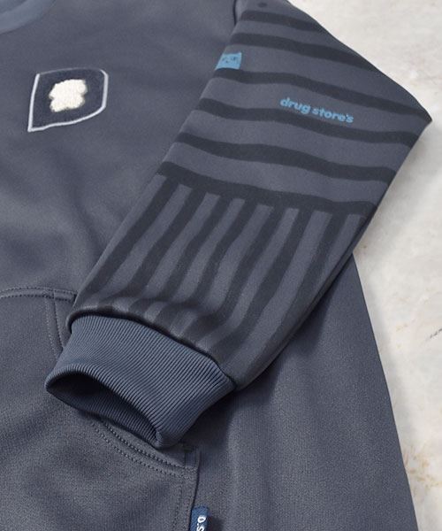 32 チャコールグレー