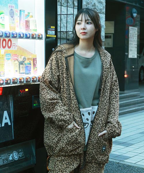 ap21 　Lサイズ　sapeur FR2 コラボ　パーカー　レオパード ap21 Lサイズ sapeur FR2 コラボ パーカー レオパード ap21 様専用 L