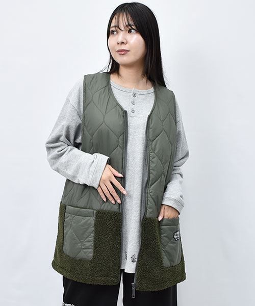 52 カーキ