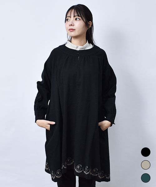 drug store's ピケシャンブレー起毛 衿ぐり 裾刺繍 ギャザー チュニック