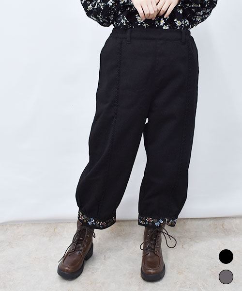 drug store's 裾花刺繍 バルーンパンツ