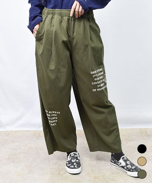 【パンツ】 ウエストタック 英字 バレルパンツ