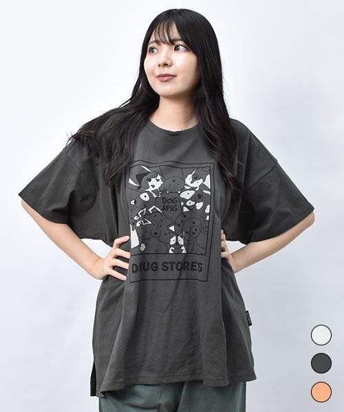 【Tシャツ】 スタンディ&わんちゃんズ チェキ風 プリント Tシャツ