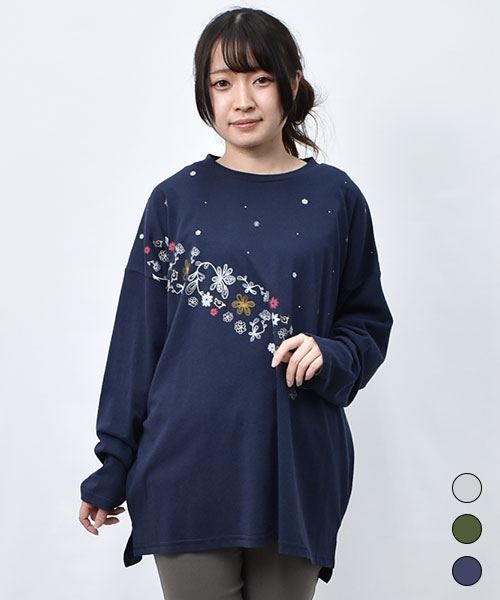【Tシャツ】 花刺繍 ゆったりシルエット ロンT