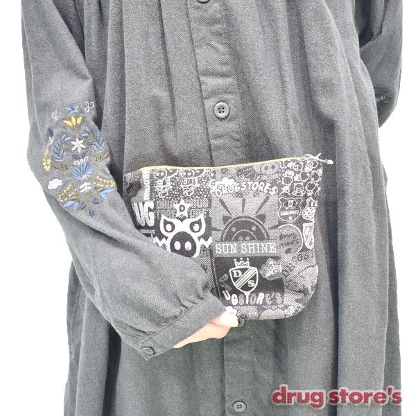 drug store's ブタ＆ロゴ柄 ポーチ