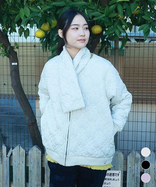 マフラーつき 花柄 ブルゾン