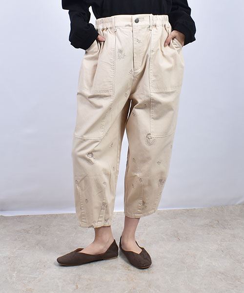 fu-ai ツイル 総刺繍ガーデニングパンツ
